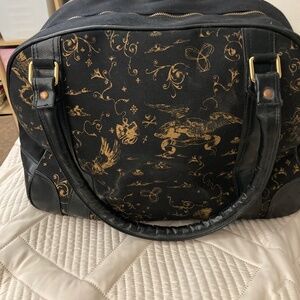 New TNA -Chic Gold & Black Overnight Bag — Pristine & Timeless ✨